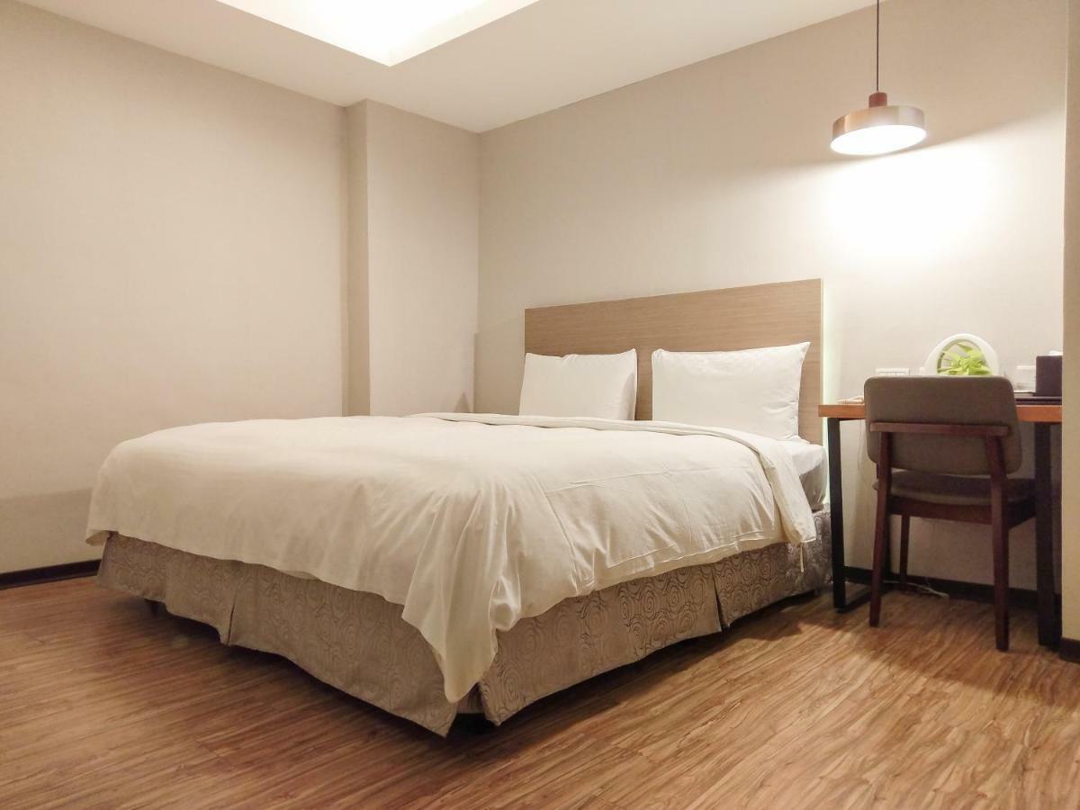 Lan Ting Business Inn Taipéi Exterior foto